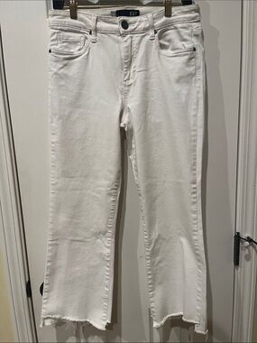 Kut from the Kloth White Cropped Straight Jeans